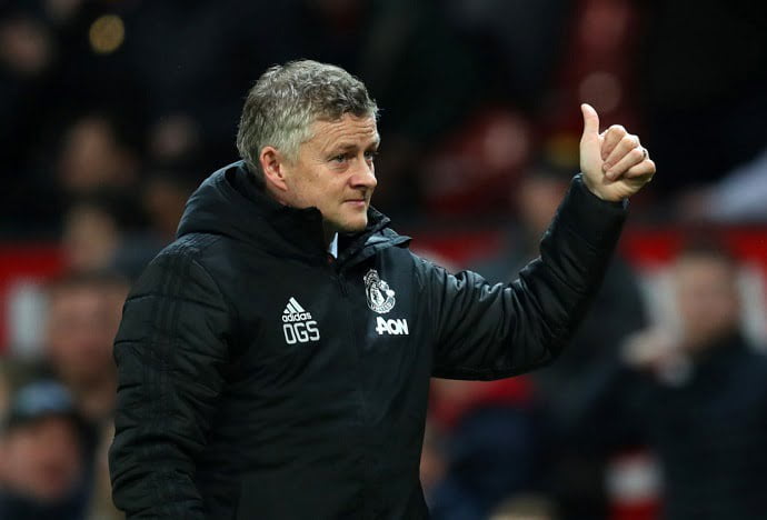 Solskjaer takes a swipe at Mourinho after inheriting a mess at United