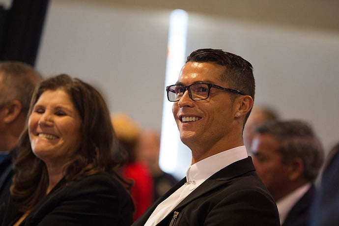 Ronaldo’s mother has been discharged from hospital