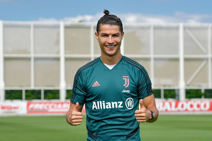Cristiano Ronaldo returns to Juventus training today in Pictures