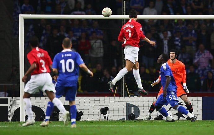 Cristiano Ronaldo doesn’t jump, he flies! - Bruno Fernandes