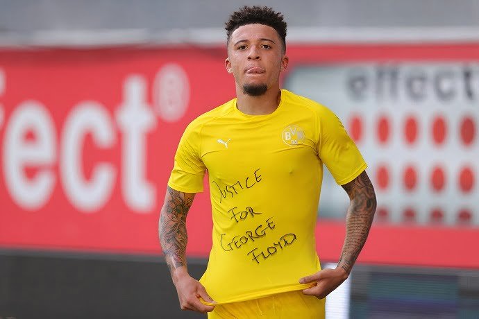 After scoring his first goal the England International revealed his t-shirt underneath with "Justice for Geroge Floyd" written.