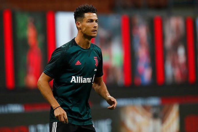 Cristiano Ronaldo sends signed shirts to Cuban medics fighting COVID-19