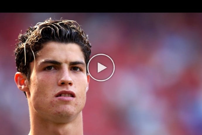 Video: Cristiano Ronaldo 2003/04- Astonishing Skills-Show l First Season at Manchester United
