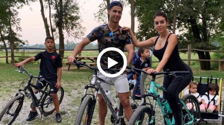 Video: Nature outing for Cristiano & Georgina and his little family