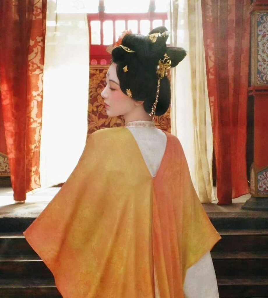Yang Zi in Flourished Peony