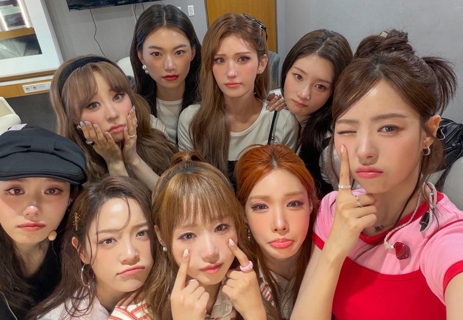 I.O.I’s “Suddenly” Reaches New Peak on Spotify South Korea Chart, Climbs to No. 4